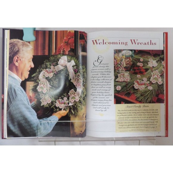 A Cross Stitch Christmas by Better Homes & Gardens "Handmade Treasures" ©1995 - Picture 7 of 16